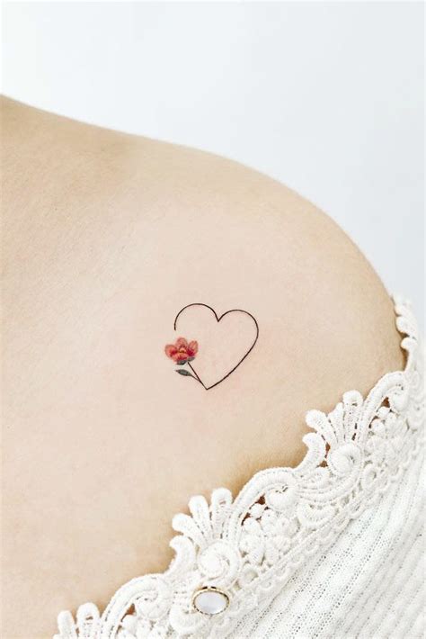 dainty heart tattoo|unique heart tattoos.